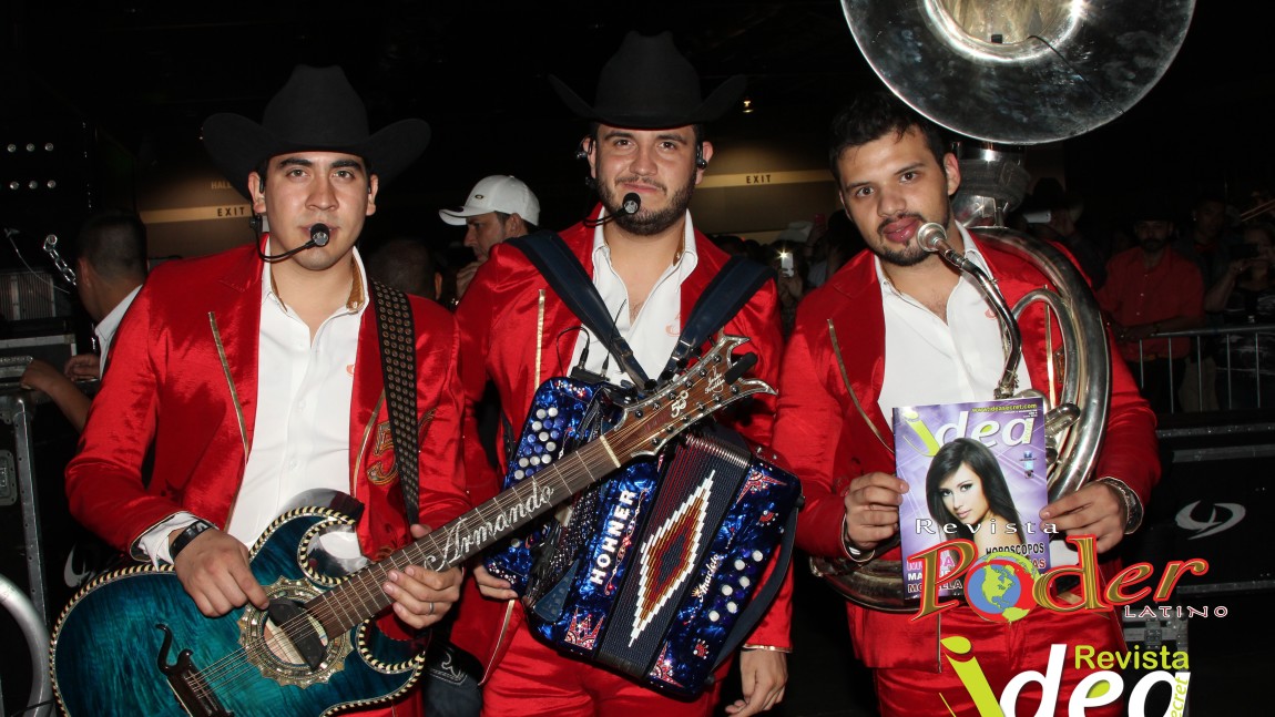 Calibre 50 & Banda Carnaval